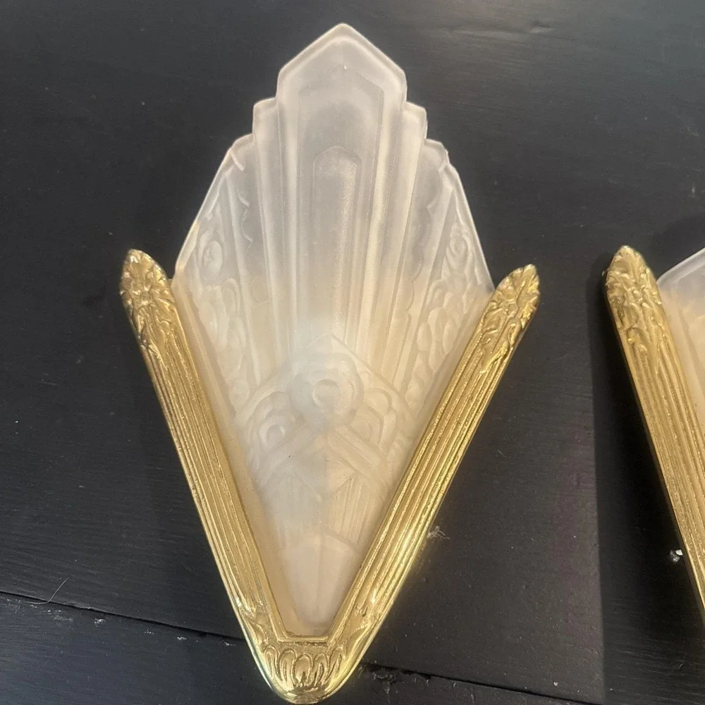 Pair Art‎ Deco Revival Wired Wall Sconce, Frosted Shell Slip Shade, A+ Condition